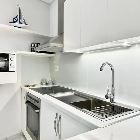 Poseidon's Apartment Sarandë